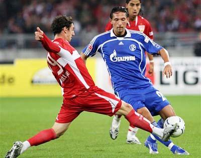 王曦雨, 日进行的W, 王欣瑜和袁 王曦雨, 日进行的W, 王欣瑜和袁