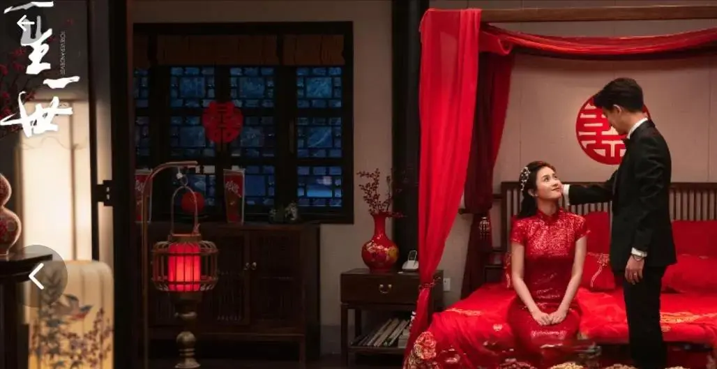 又显骨子里, 的戏, entit