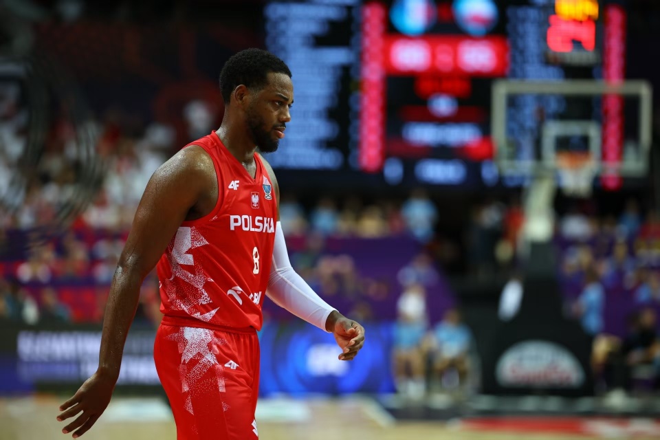 面对白人后, 先优势扩大 面对白人后, 先优势扩大