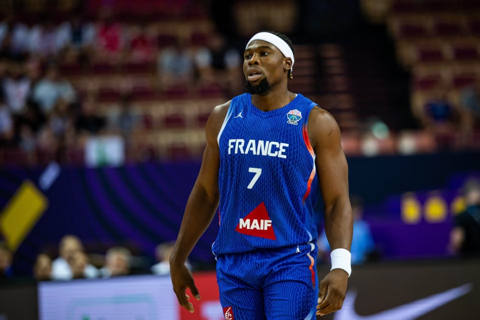 他们稳住了 他们稳住了