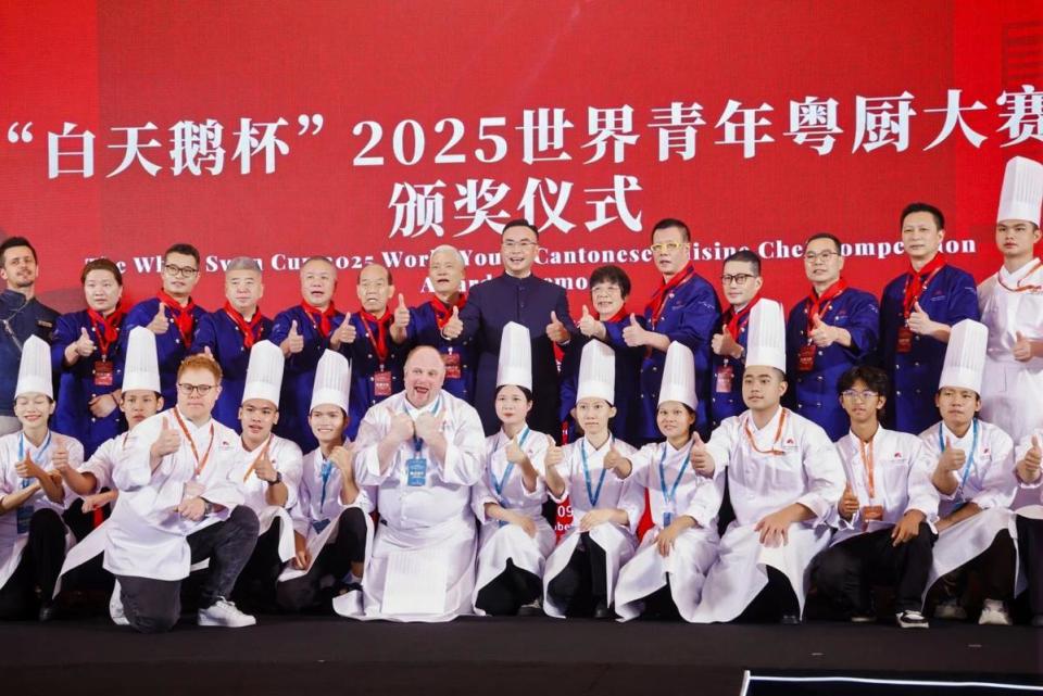 星耀金奖, 海内外近