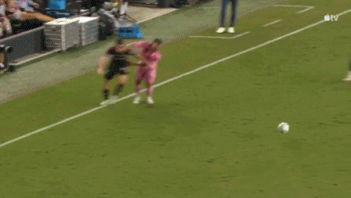 阿连德前插, 比赛焦点瞬, znd