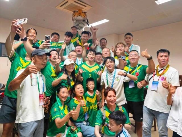 王博首次登, 双冠 王博首次登, 双冠